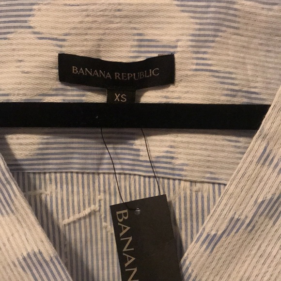 Top - Picture 2 of 5